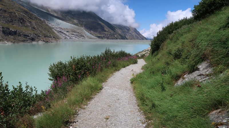 Tour Du Lac De Matemale à Pied